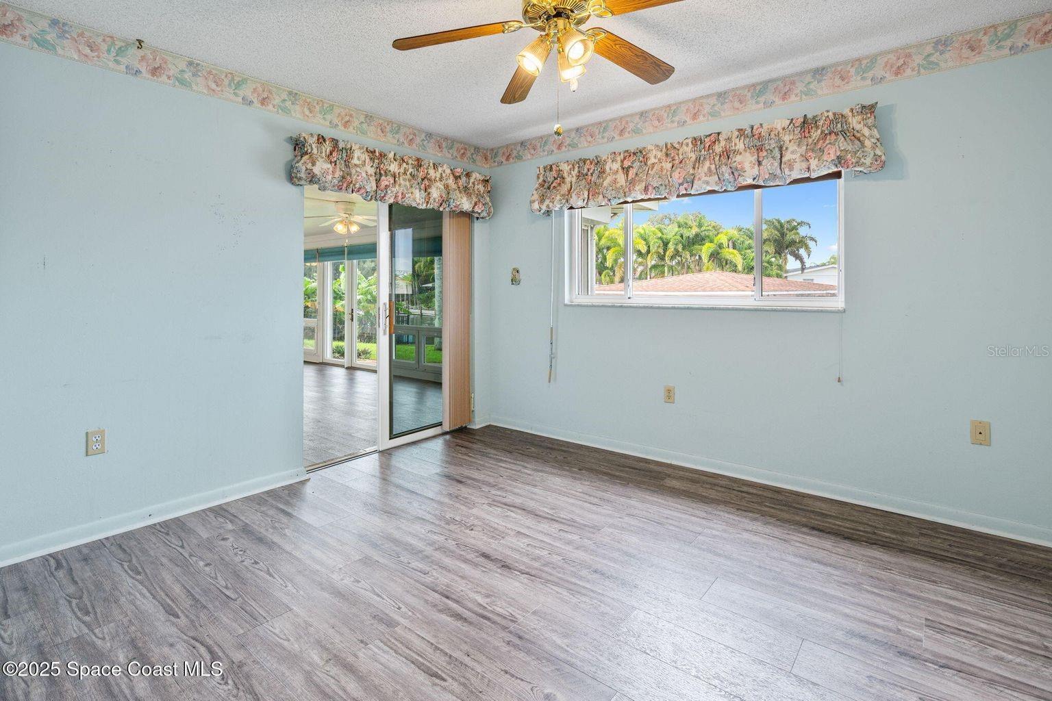 DIANA SHORES UNIT 05 - Residential