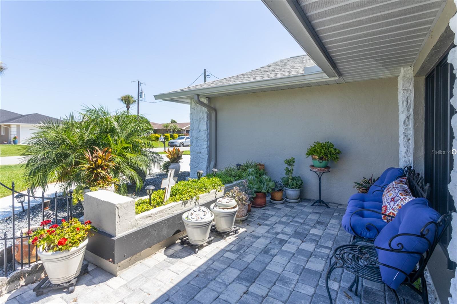 14 FLAMETREE COURT