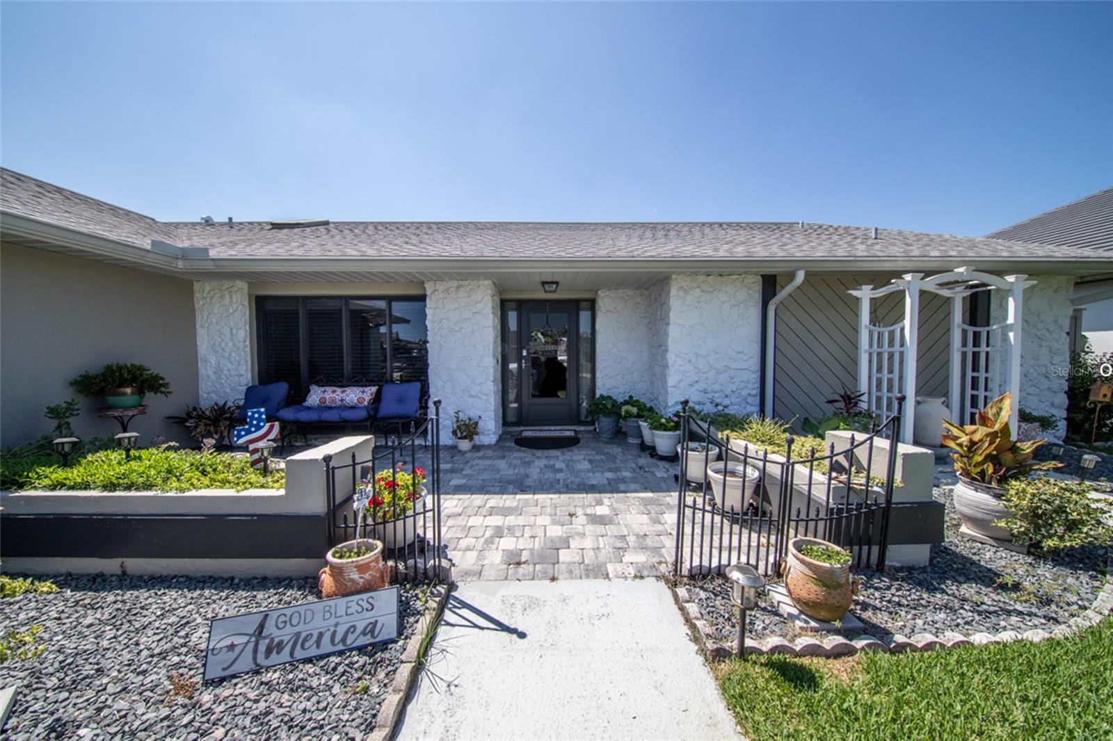 14 FLAMETREE COURT