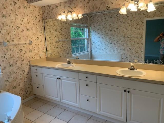 PALMER SQUARE WEST - Residential