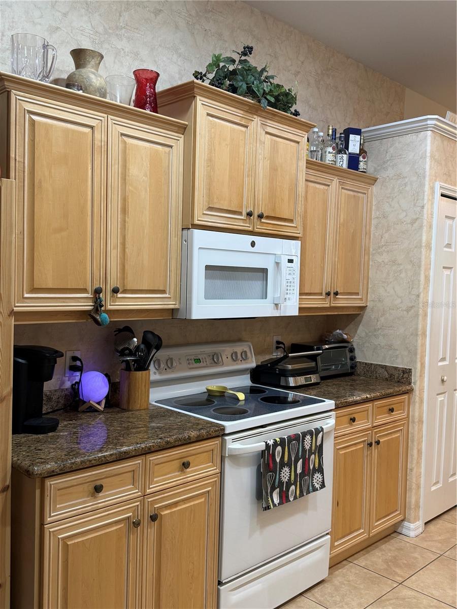 PALMER SQUARE WEST - Residential