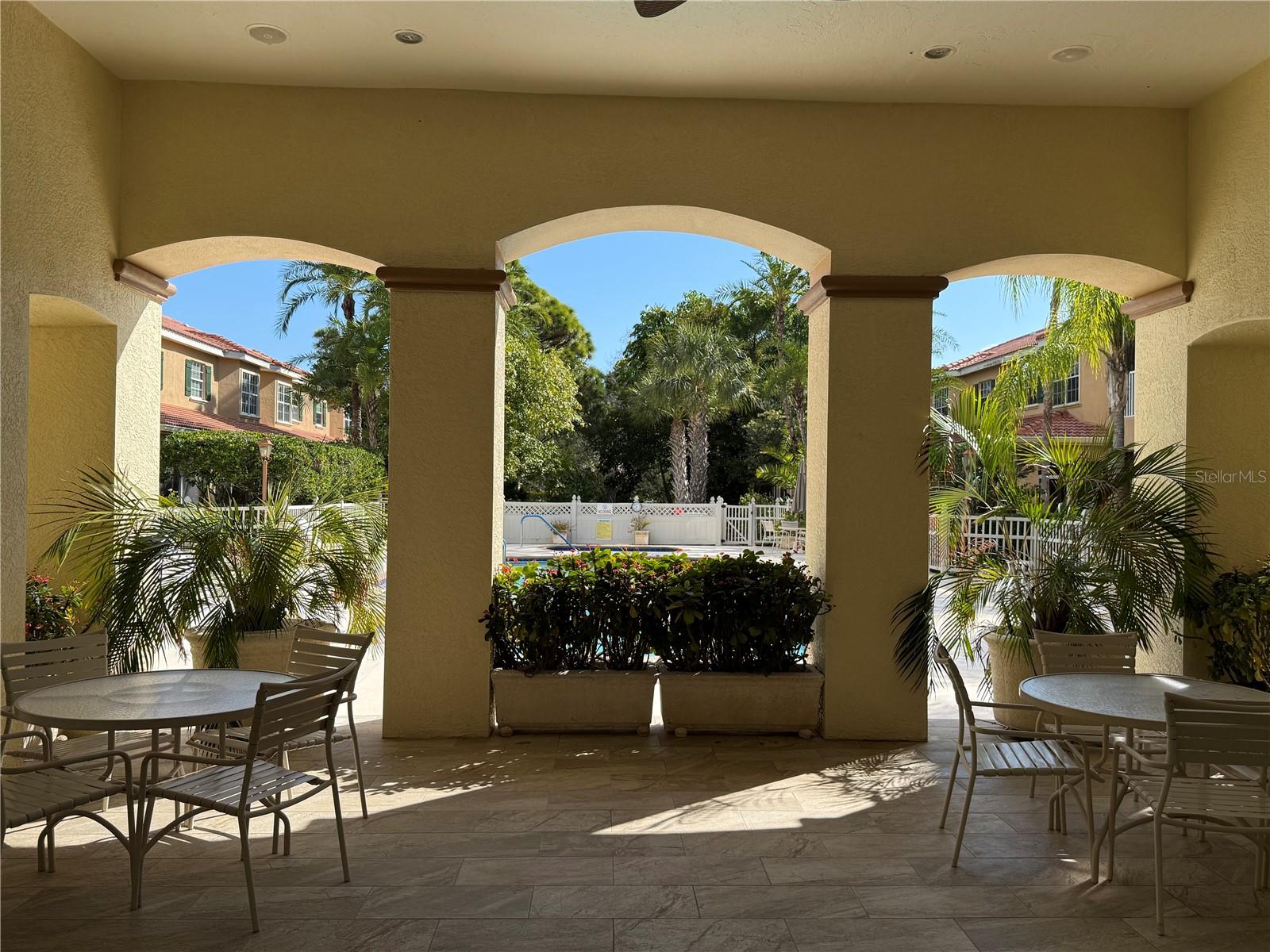 PALMER SQUARE WEST - Residential