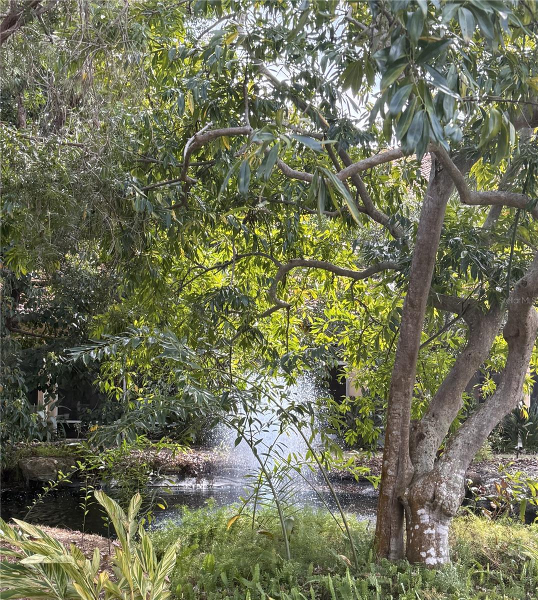 PALMER SQUARE WEST - Residential