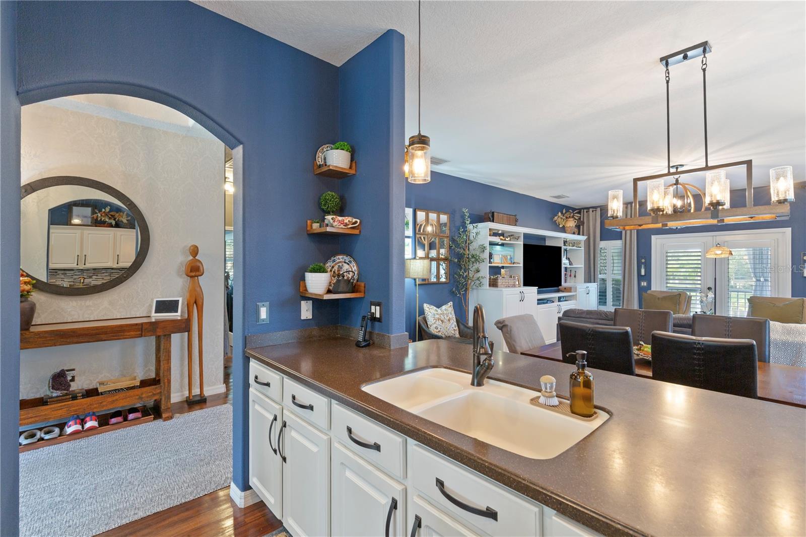 POINTE ALEXIS SOUTH PH III - Residential