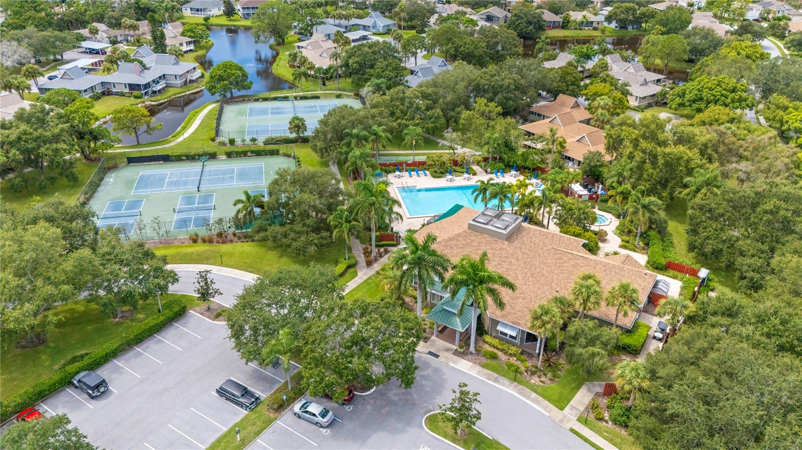 POINTE ALEXIS SOUTH PH III - Residential