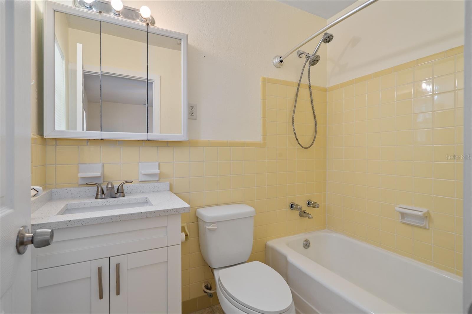 BEL MAR SHORES REV - Residential