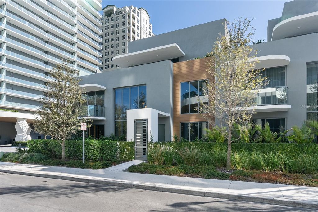 Photo of 3020 W Santiago Street #1, Tampa, FL 33629 (MLS # TB8504023)