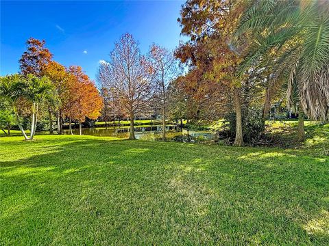 11117 KAPOK GRAND CIRCLE MADEIRA BEACH FL 33708