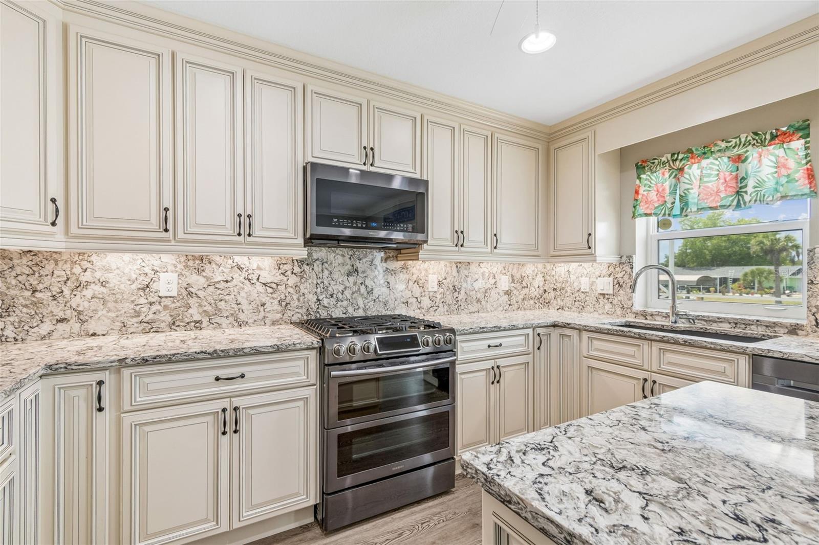 PORT CHARLOTTE SEC 037 - Residential