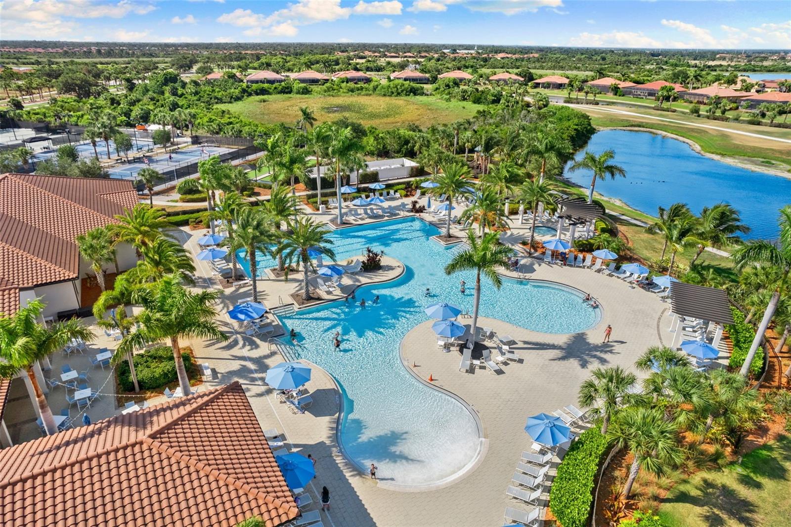 SARASOTA NATIONAL PH 13B - Residential Lease