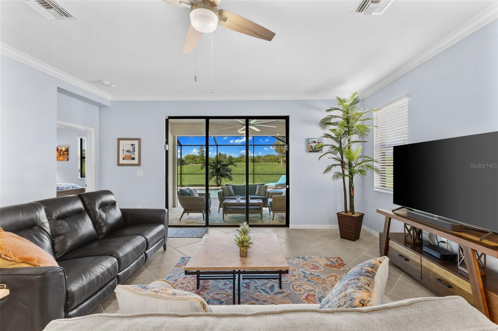 SARASOTA NATIONAL PH 13B - Residential Lease