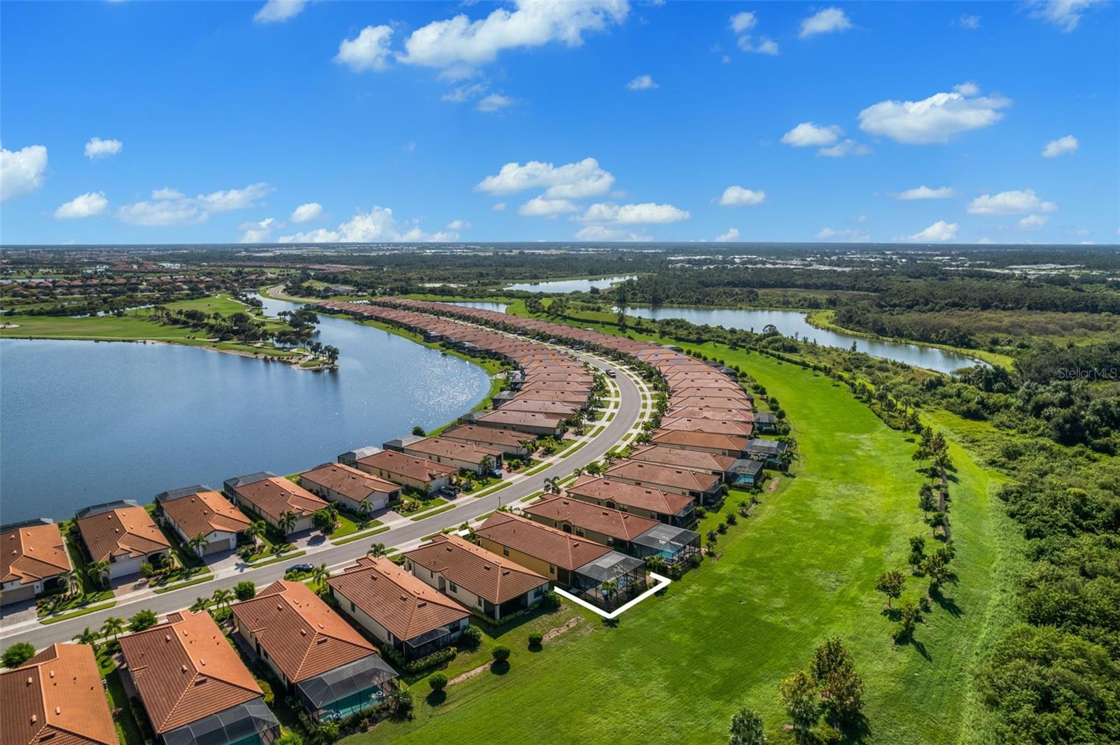 SARASOTA NATIONAL PH 13B - Residential Lease