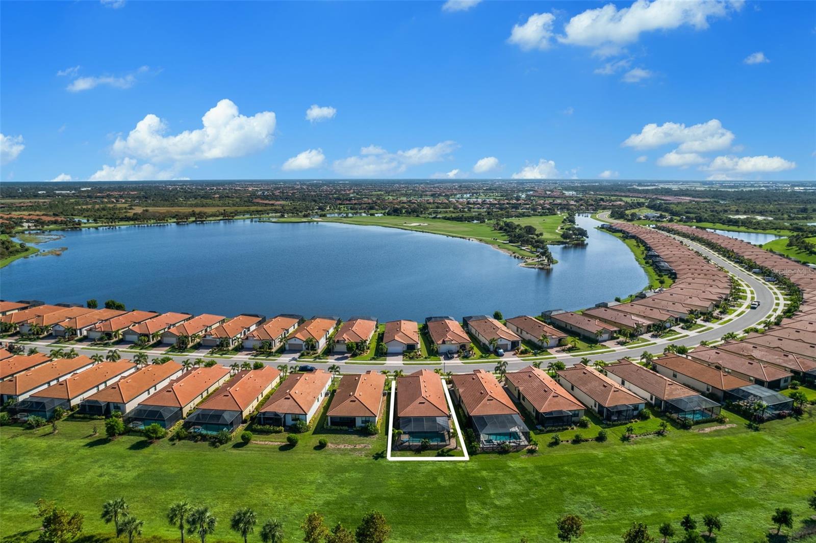 SARASOTA NATIONAL PH 13B - Residential Lease