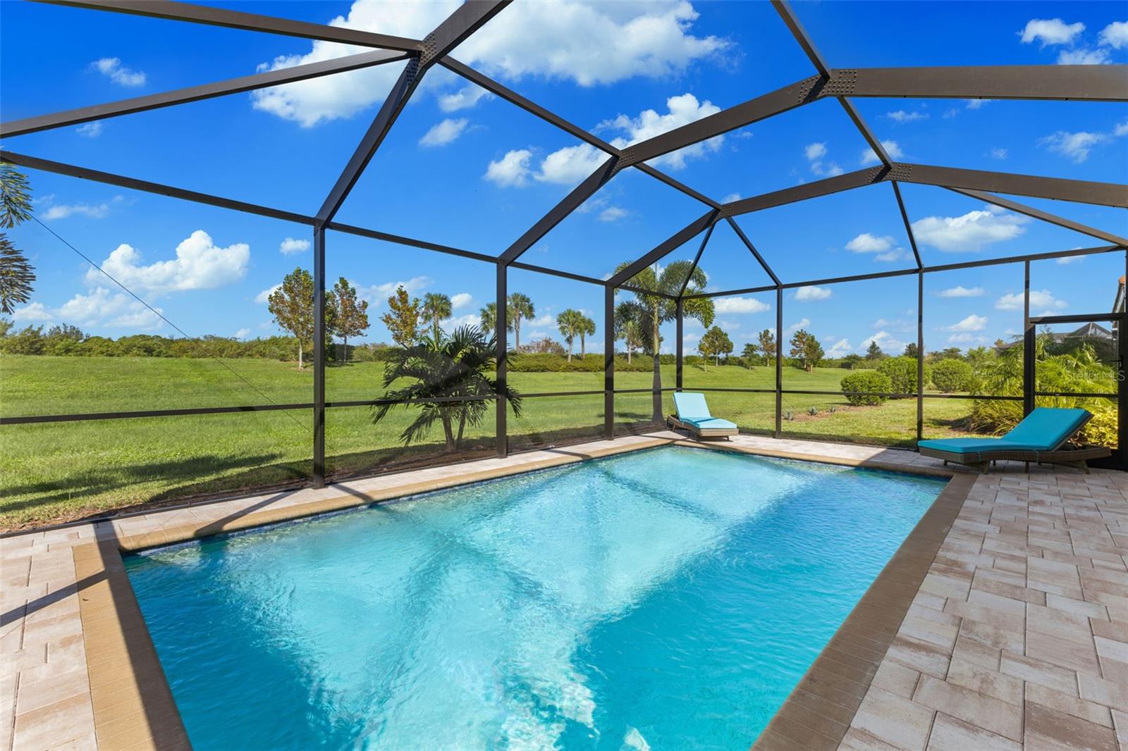 SARASOTA NATIONAL PH 13B - Residential Lease