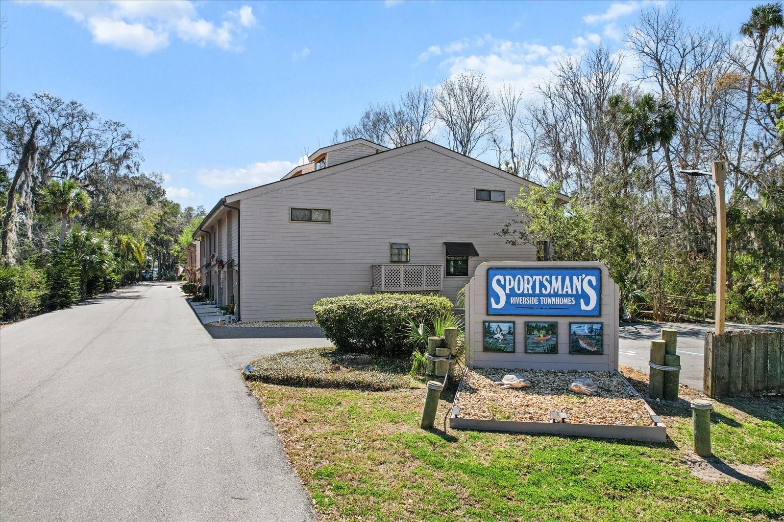 SPORTMANS LODGE UNREC CONDO - Residential