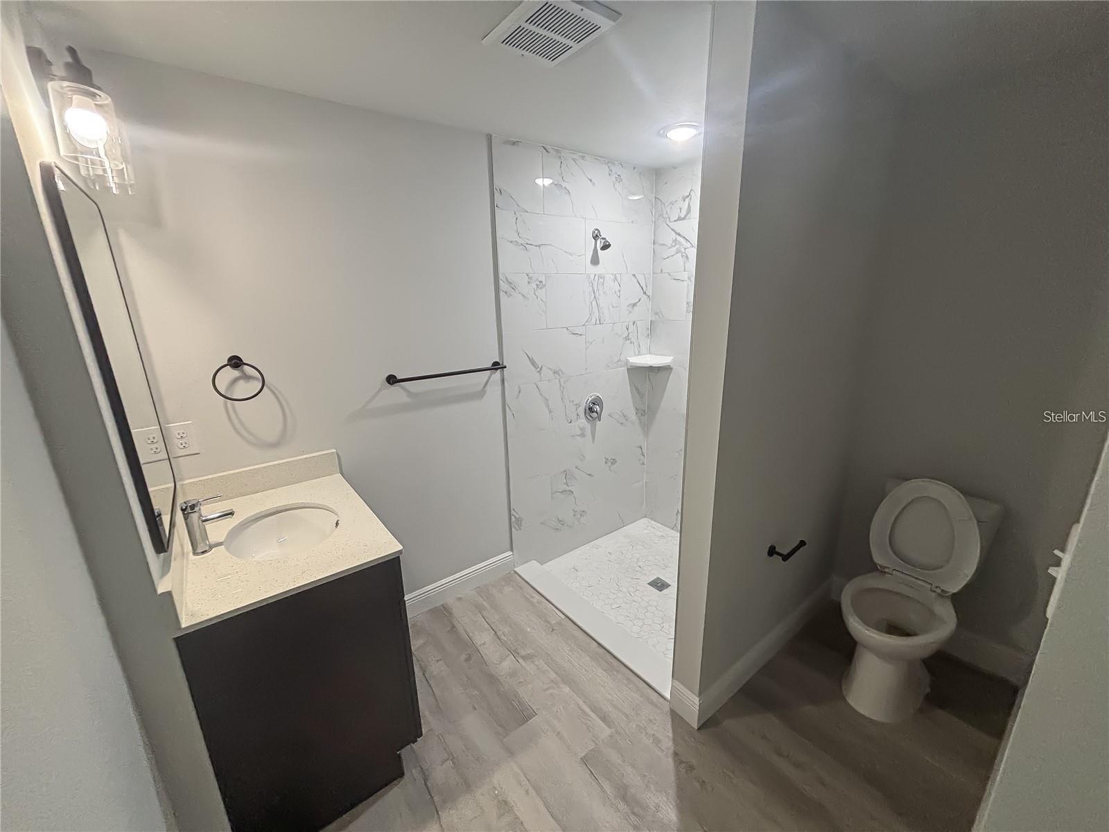 CRYSTAL GROVE - Residential Lease