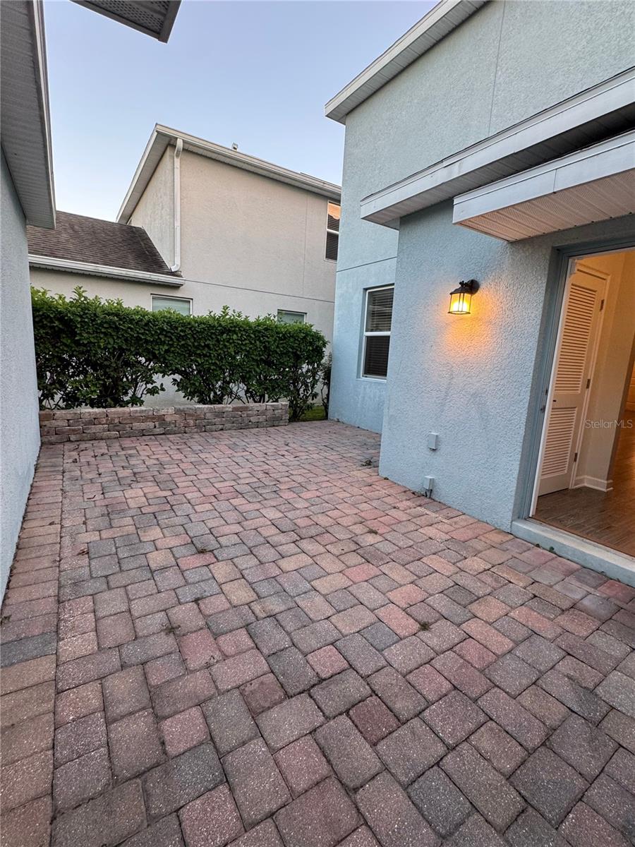 STOREY PARK PH 3 - Residential Lease