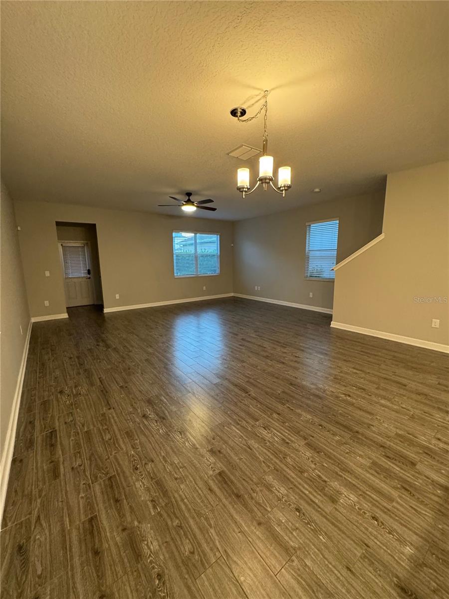 STOREY PARK PH 3 - Residential Lease