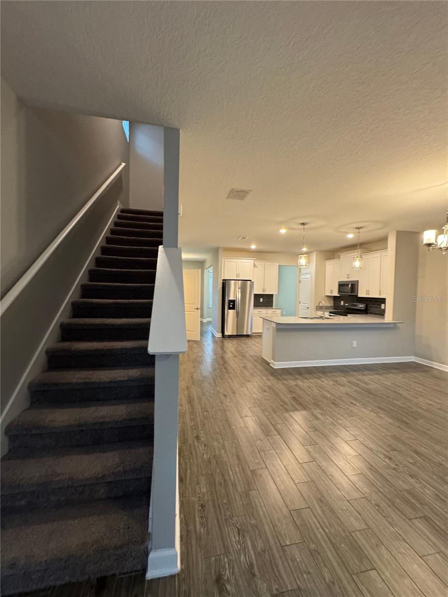 STOREY PARK PH 3 - Residential Lease