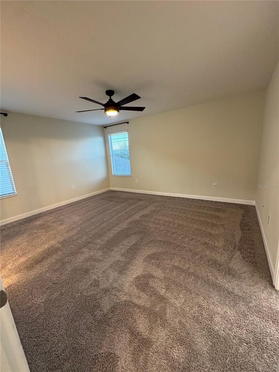 STOREY PARK PH 3 - Residential Lease