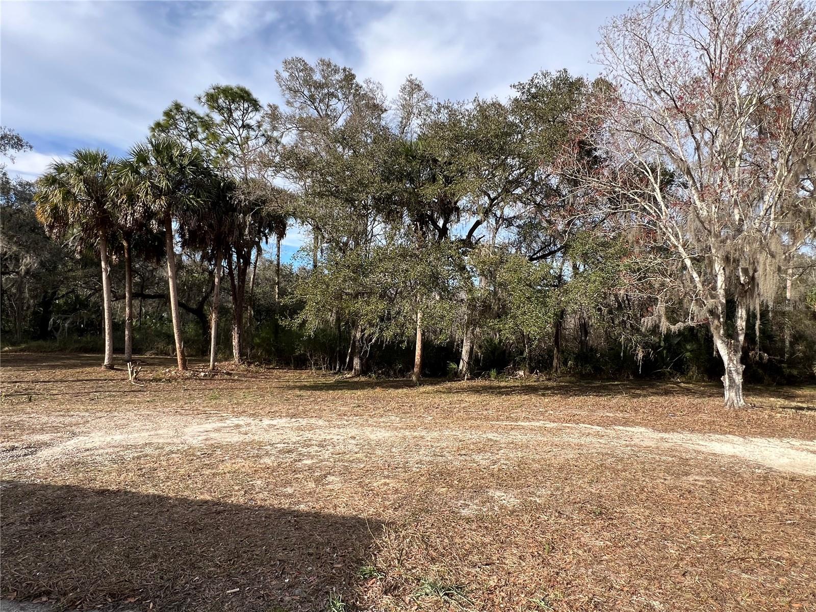 GREENWOOD ACRES 1ST ADD - Residential