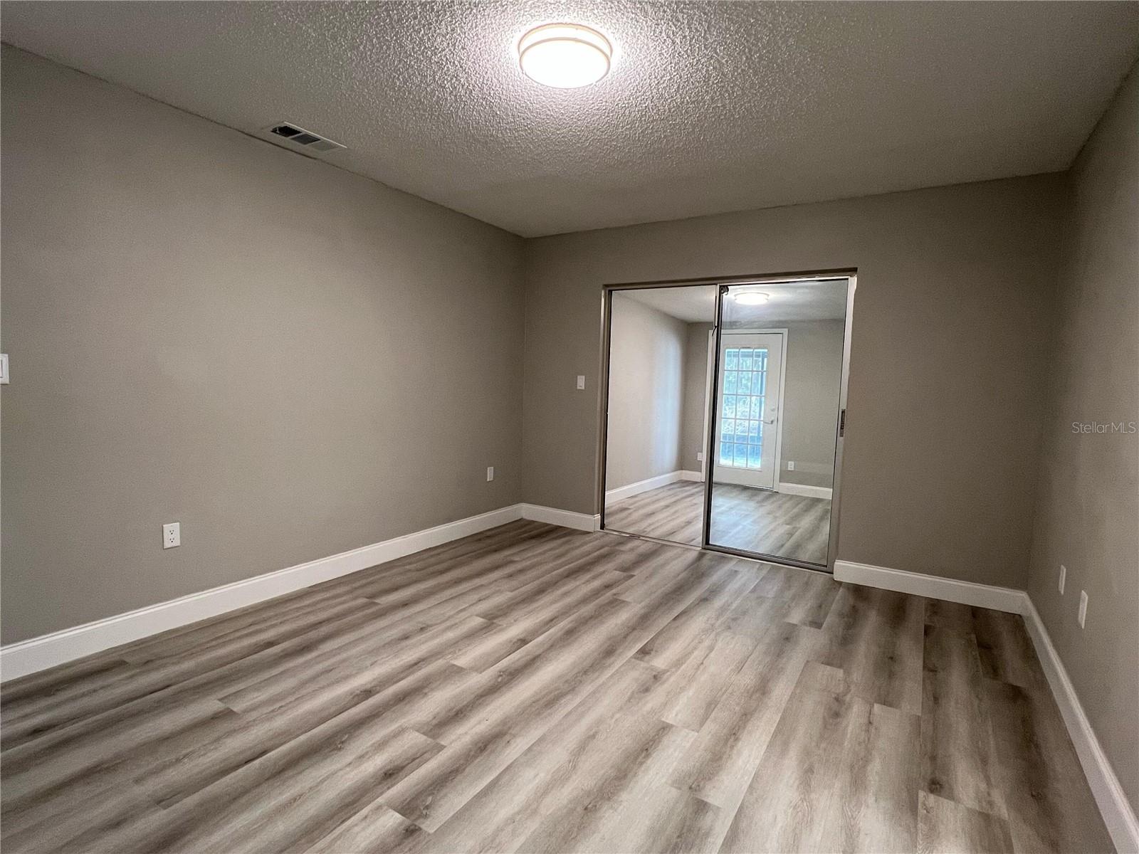 GREENWOOD ACRES 1ST ADD - Residential