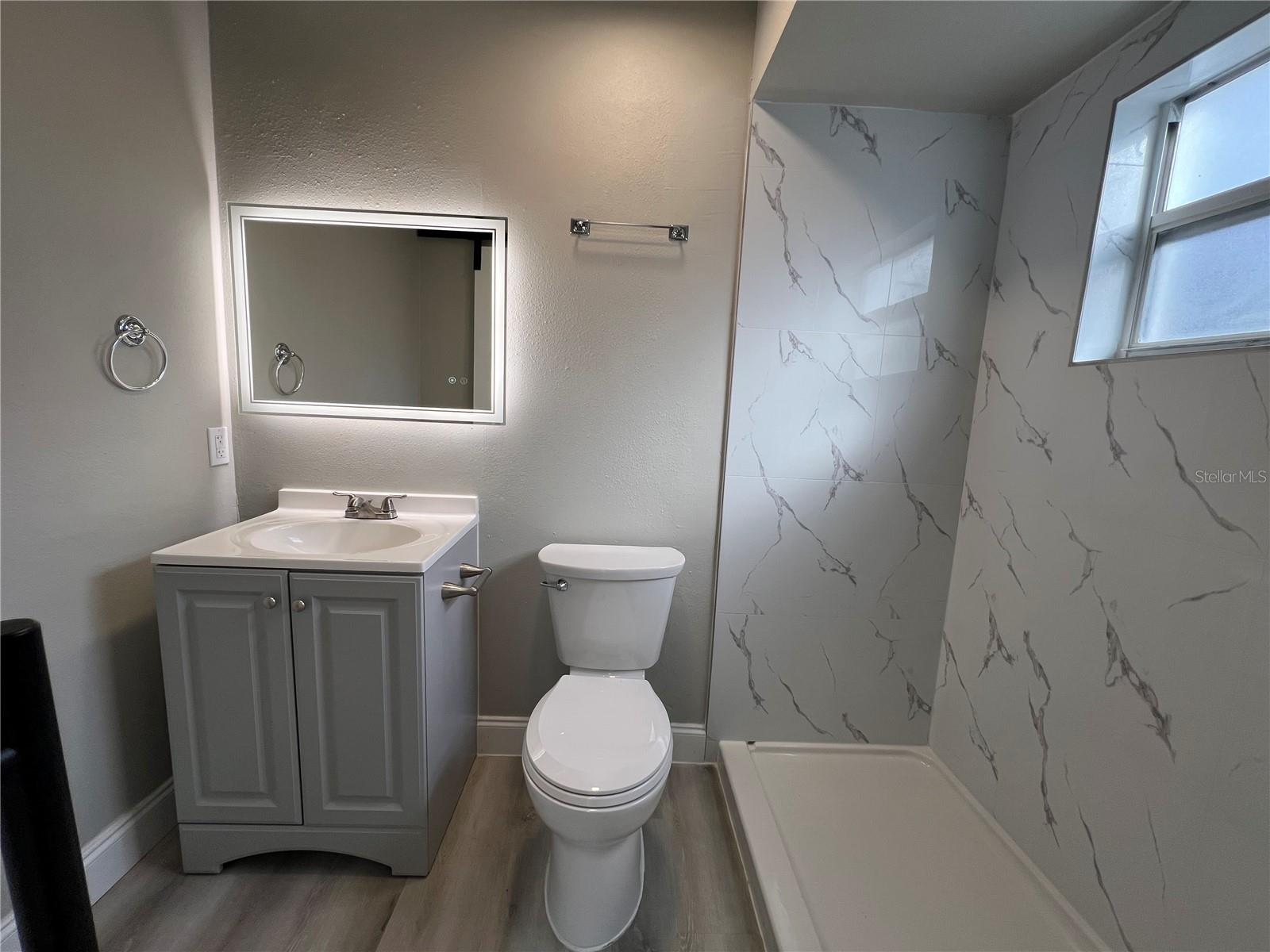 GREENWOOD ACRES 1ST ADD - Residential