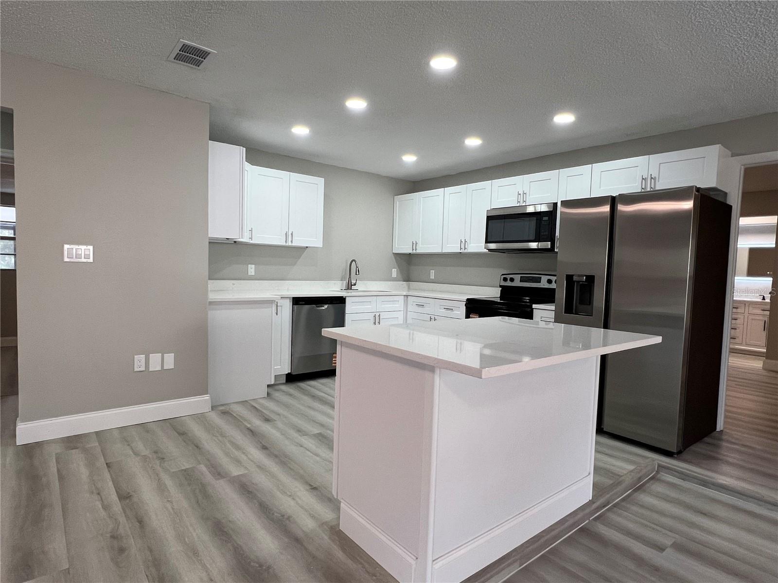 GREENWOOD ACRES 1ST ADD - Residential