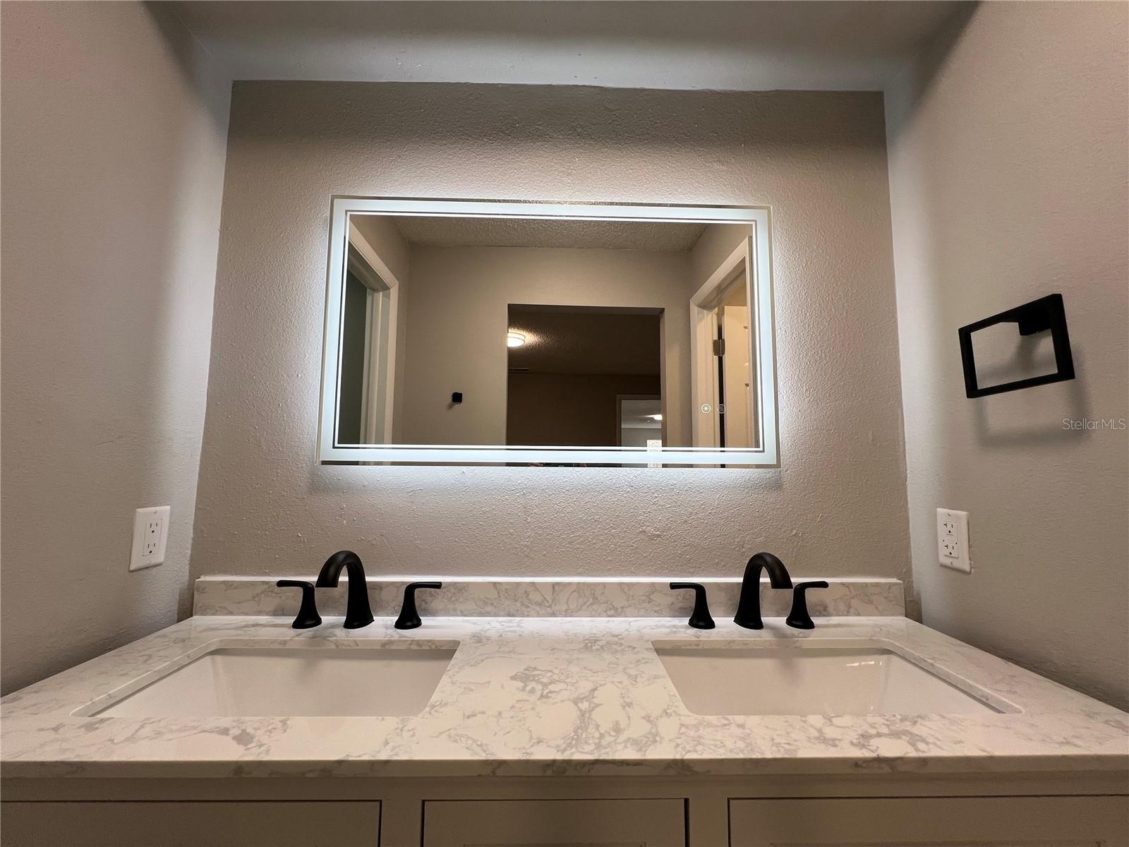 GREENWOOD ACRES 1ST ADD - Residential