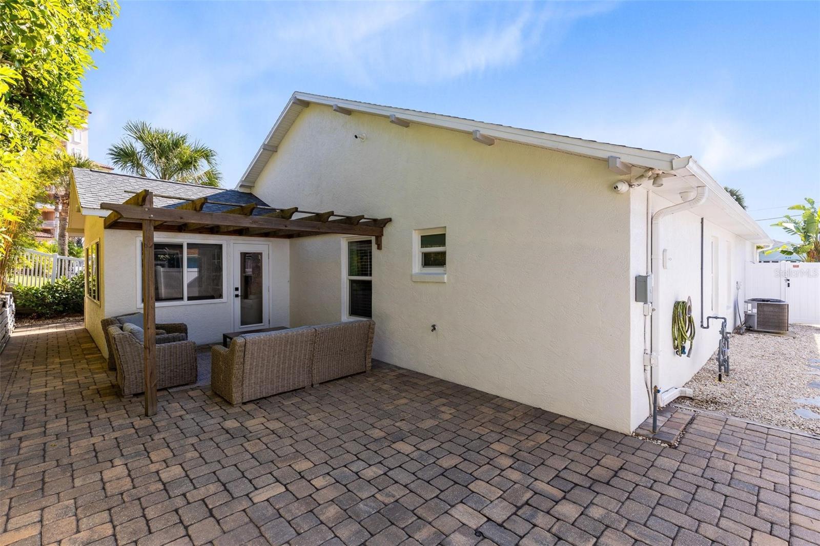 HORTON SHORES - Residential