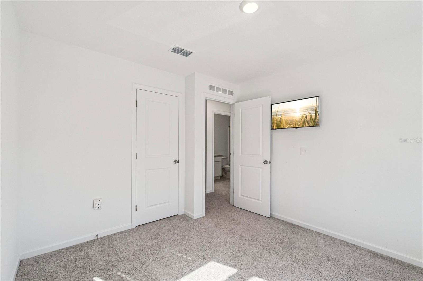 ASHFORD PLACE TR C REP - Residential