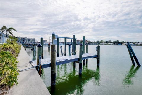 A home in VENICE