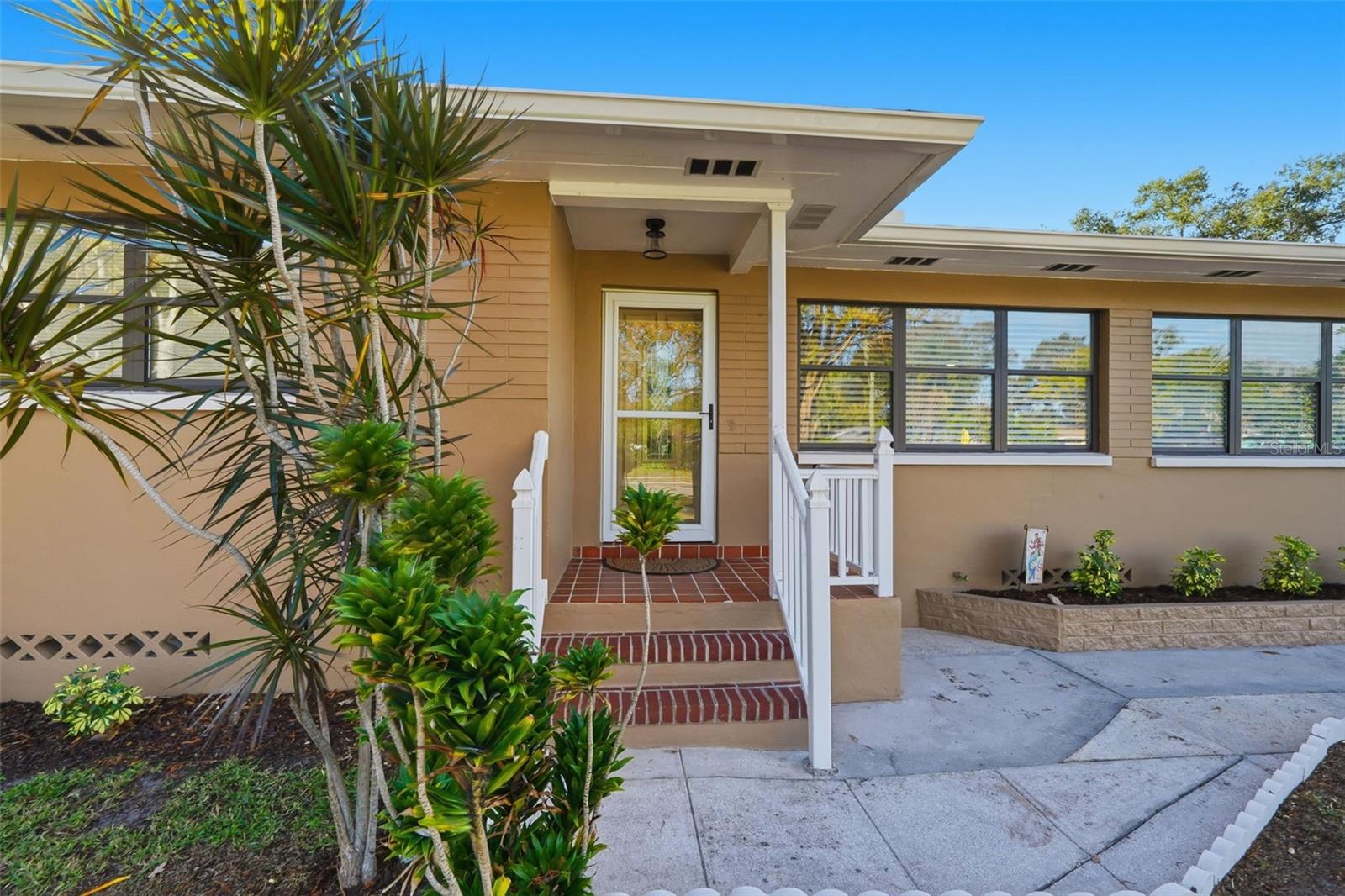 SKY CREST UNIT 8 - Residential