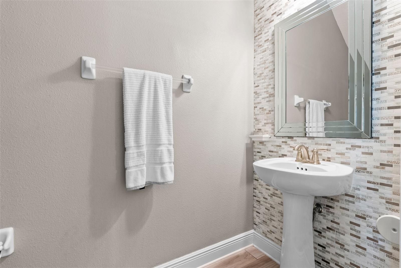 WINDERMERE ESTATES - Residential