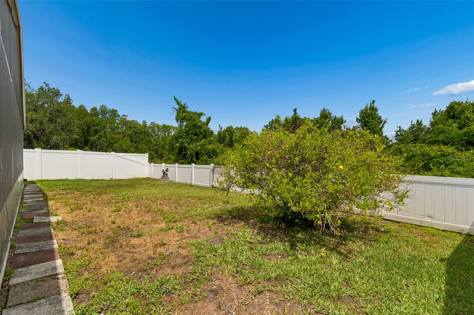 MEADOW POINTE A-C PRCL 17 - Residential