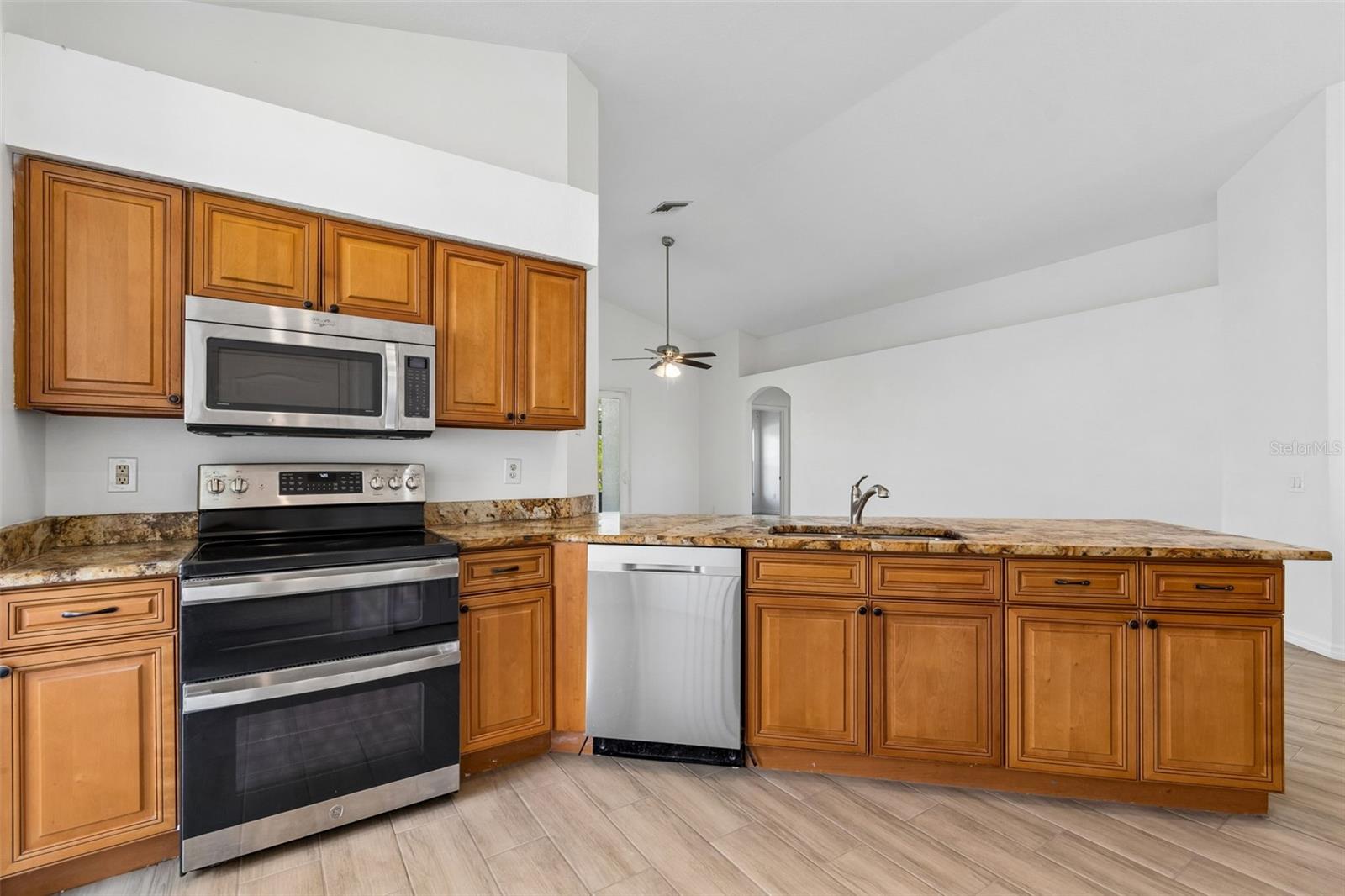 MEADOW POINTE A-C PRCL 17 - Residential