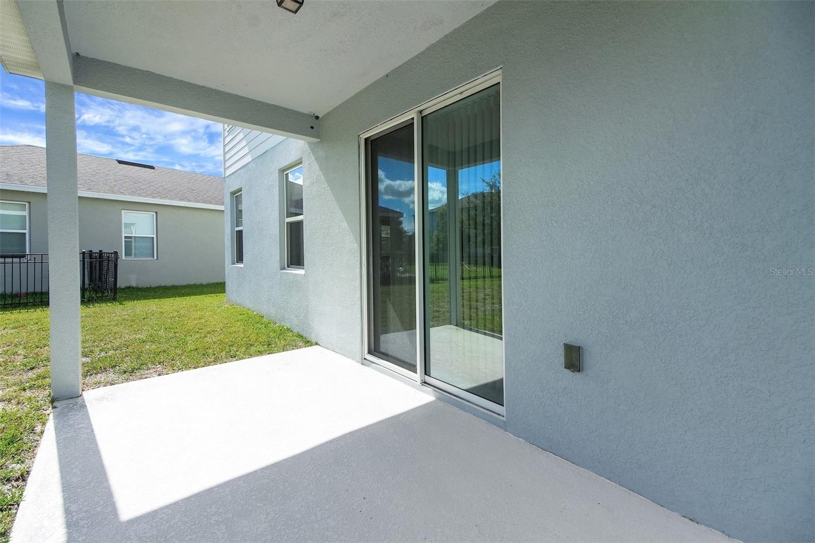 VICTORIA TRAILS - Residential