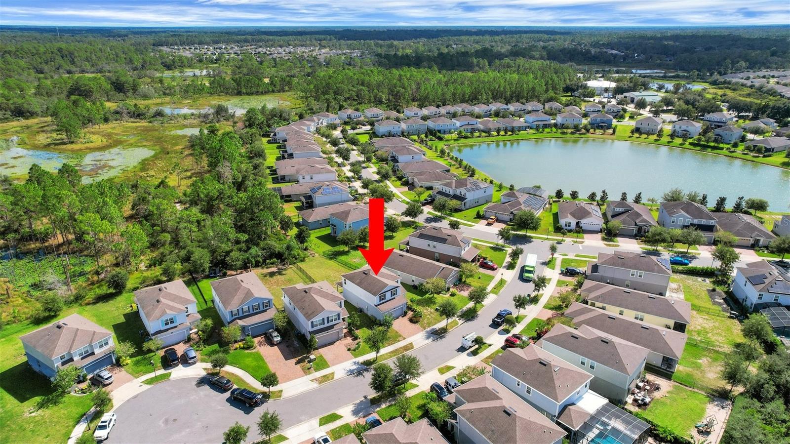 VICTORIA TRAILS - Residential