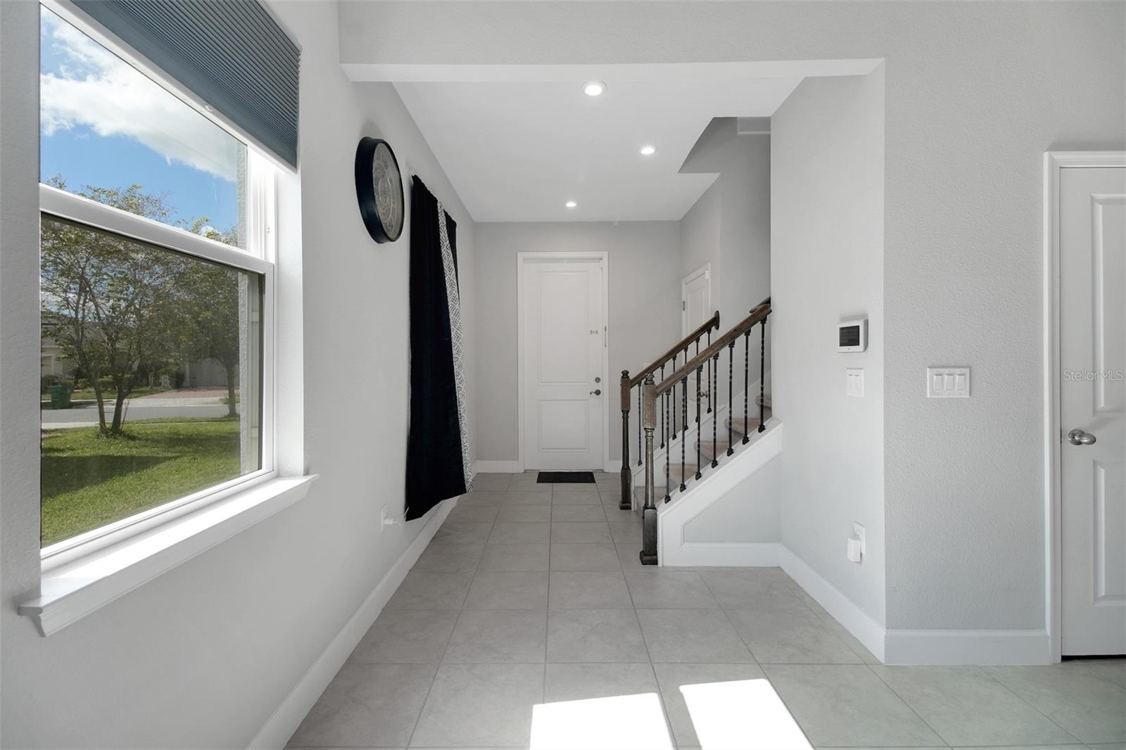 VICTORIA TRAILS - Residential