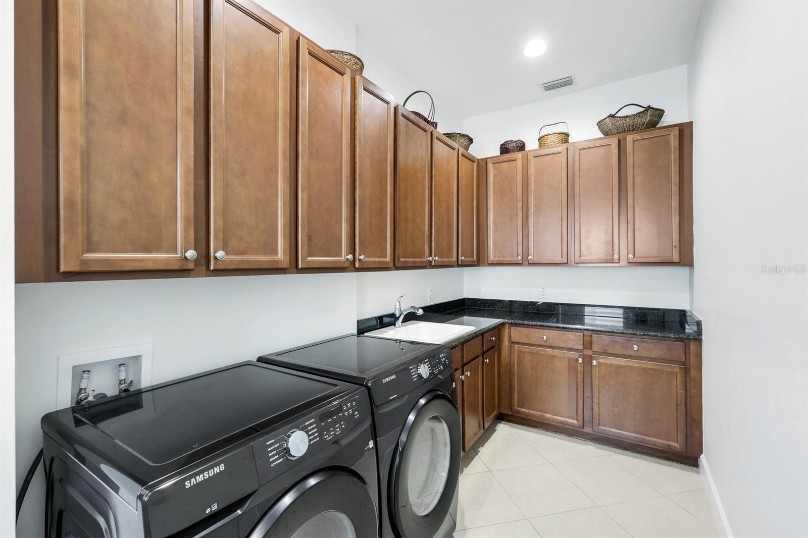 ISLES OF COLLIER PRESERVE PH 1 - Residential