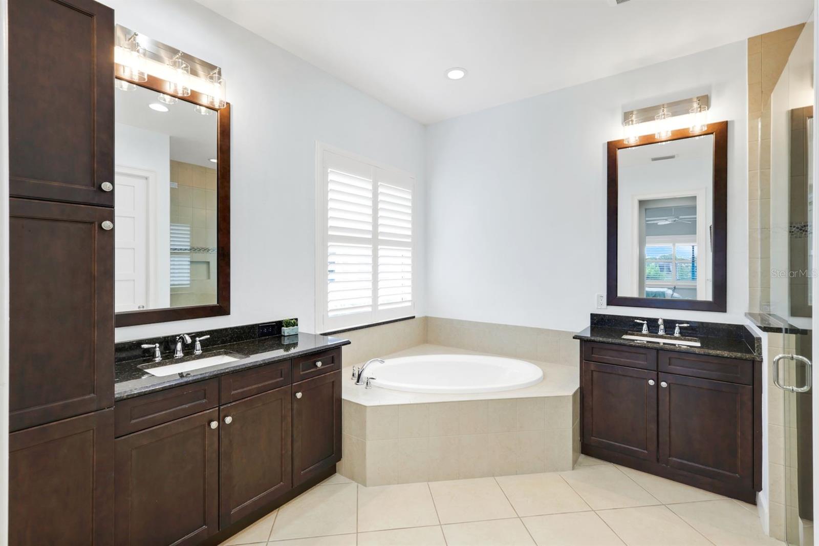 ISLES OF COLLIER PRESERVE PH 1 - Residential