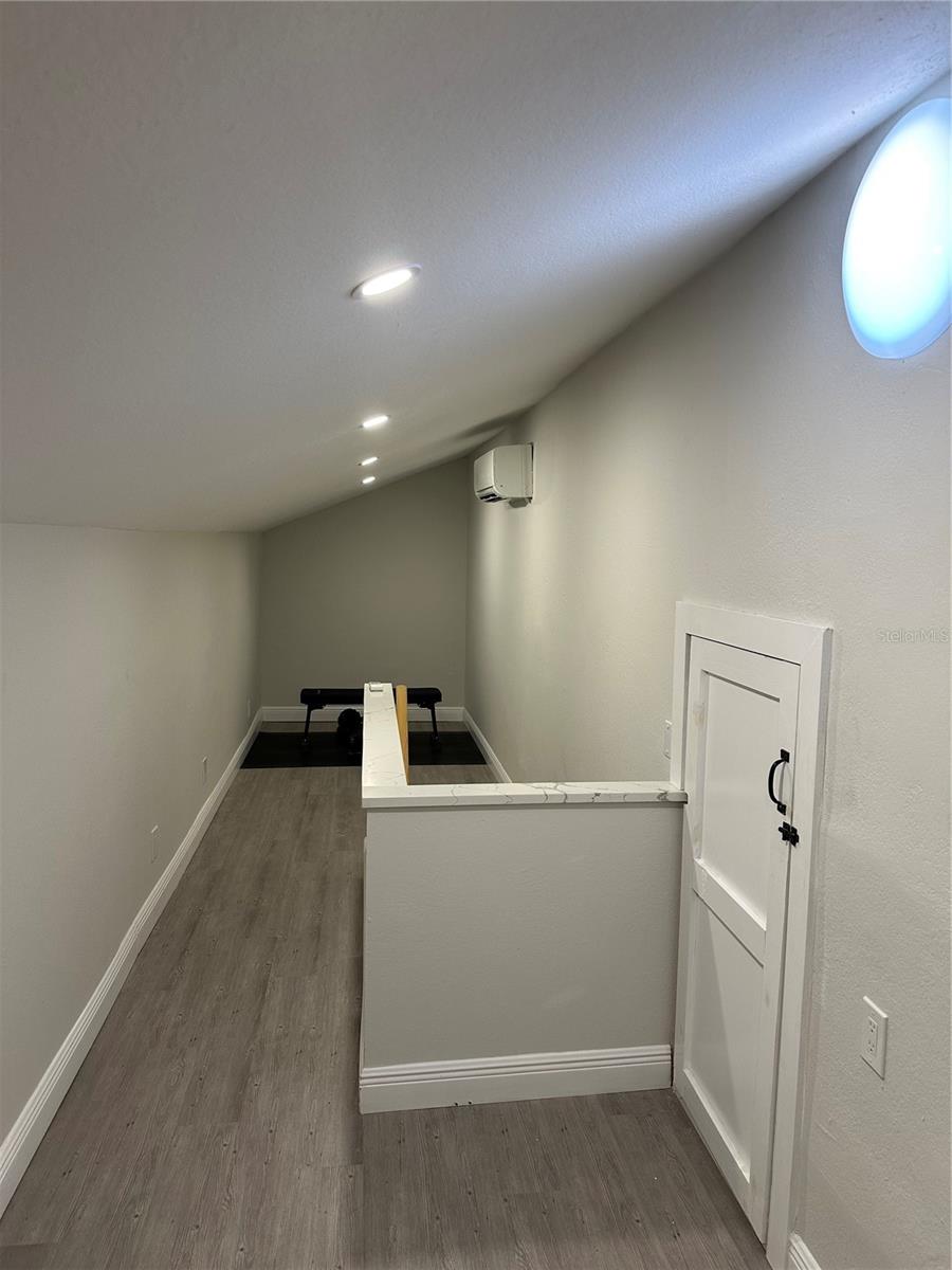 GLEN OAKS MANOR HOMES PH 1 - Residential