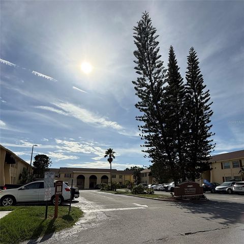 Photo of 7522 Gallineta Court #7522, Tampa, FL 33615 (MLS # T3551161)
