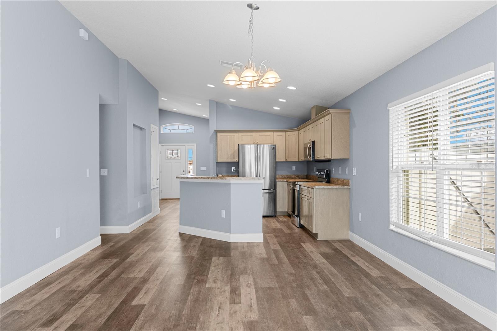 AUBURNDALE HEIGHTS - Residential