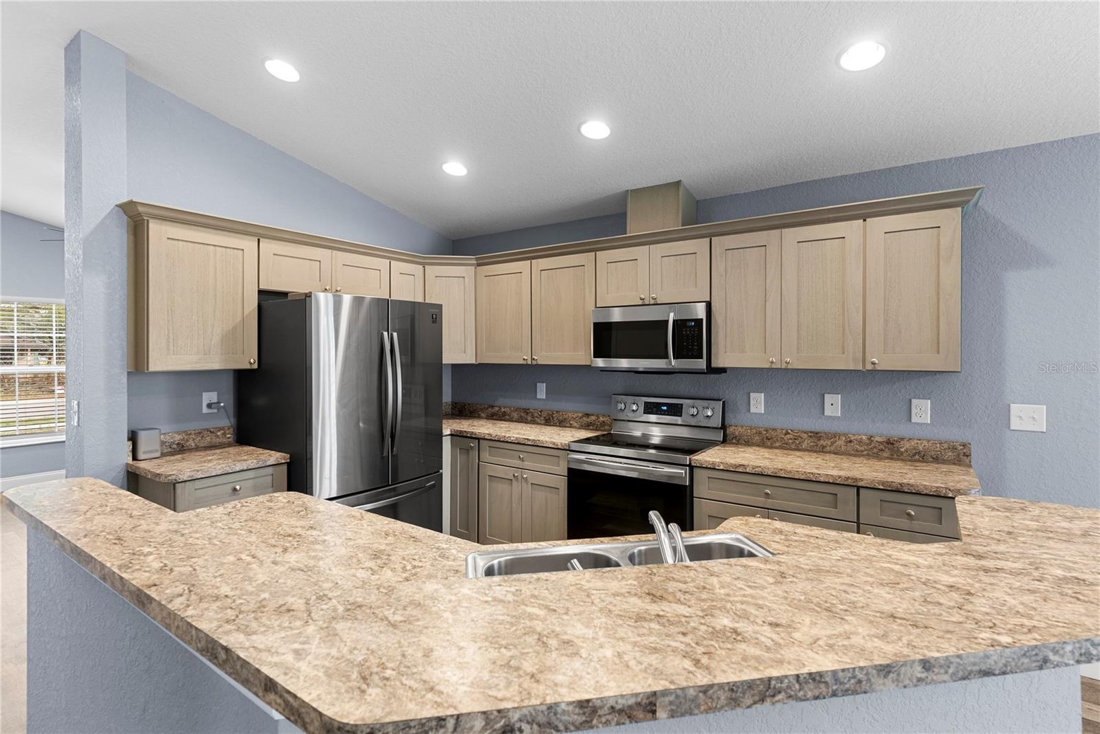 AUBURNDALE HEIGHTS - Residential