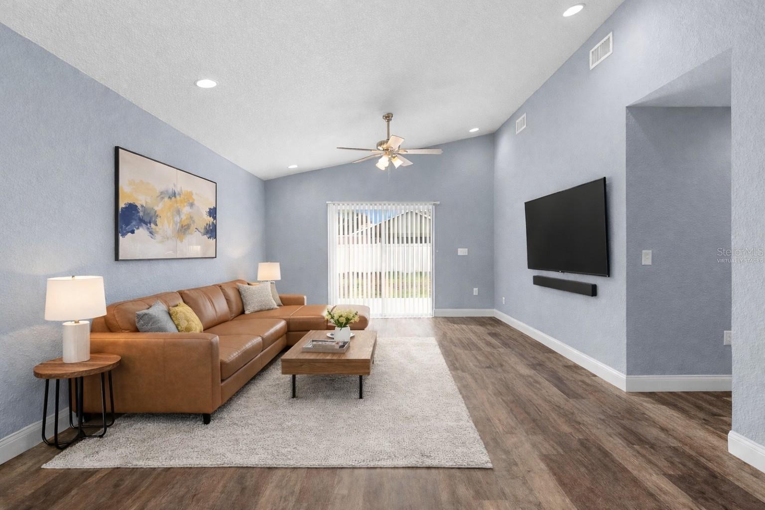 AUBURNDALE HEIGHTS - Residential