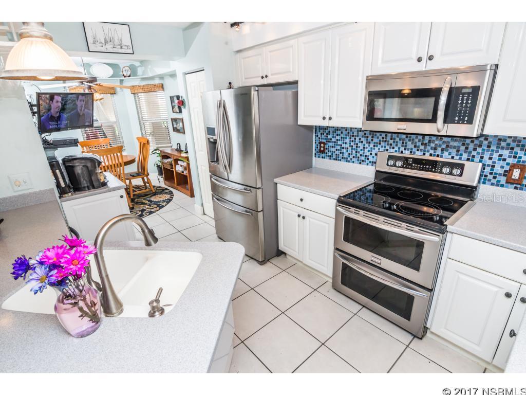 Bouchelle Island Condo - Residential