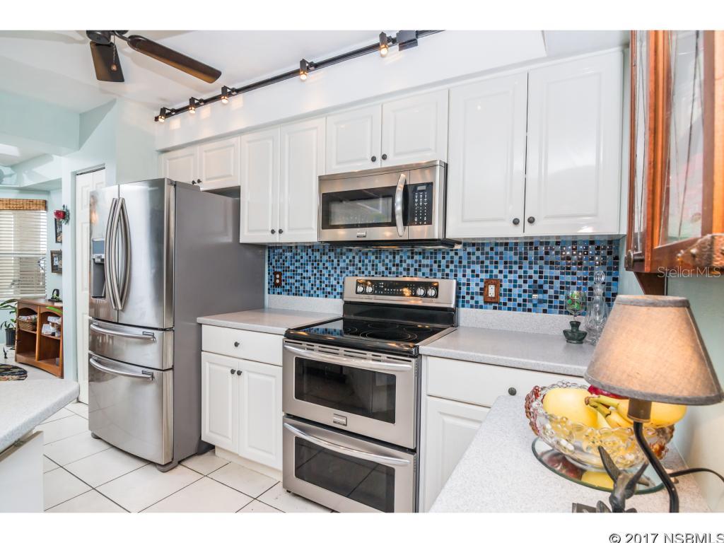 Bouchelle Island Condo - Residential