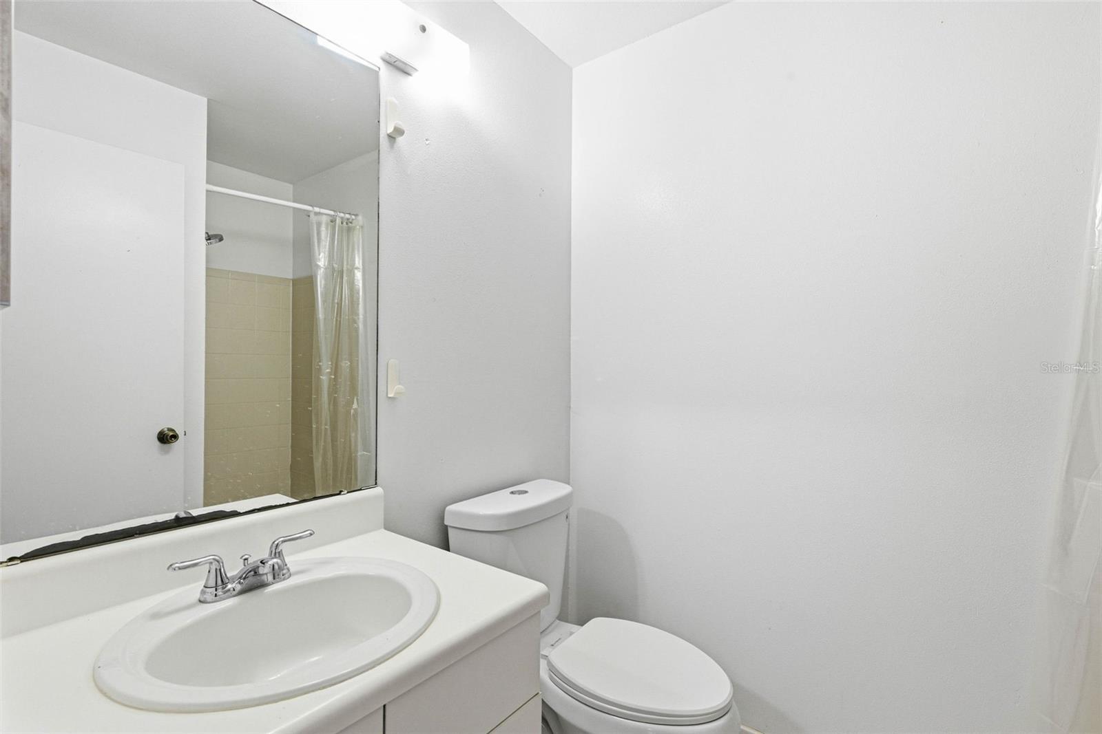 ARBOR GROVE CONDO - Residential