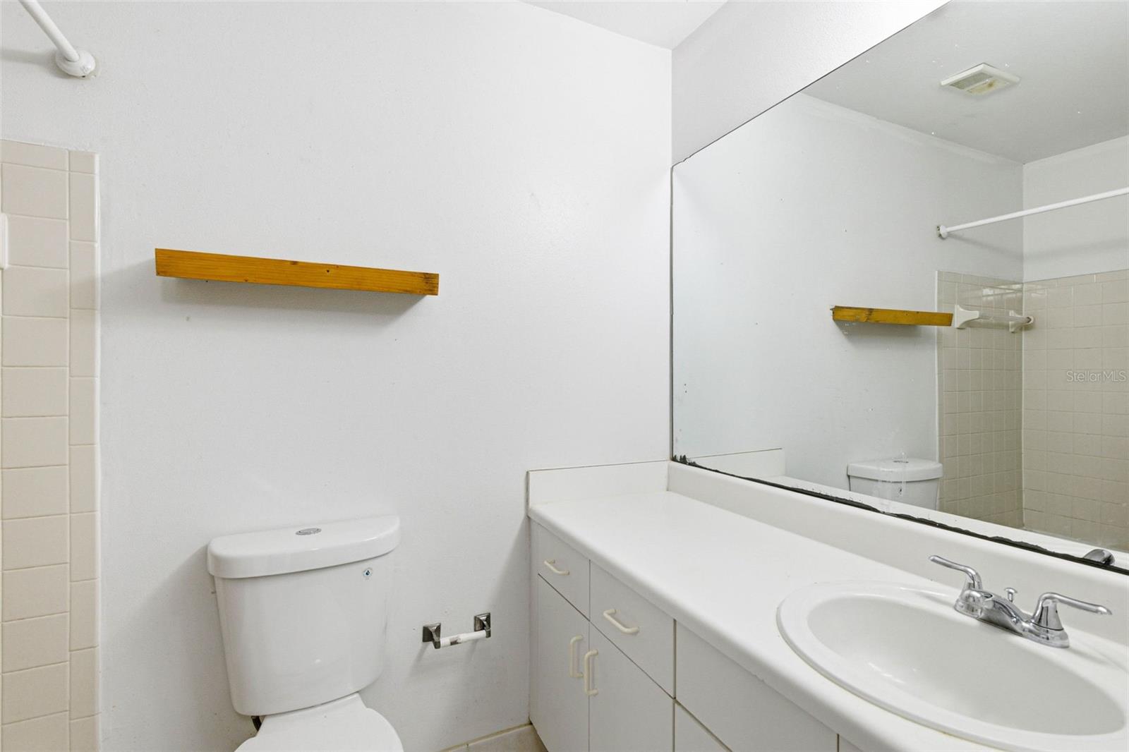 ARBOR GROVE CONDO - Residential